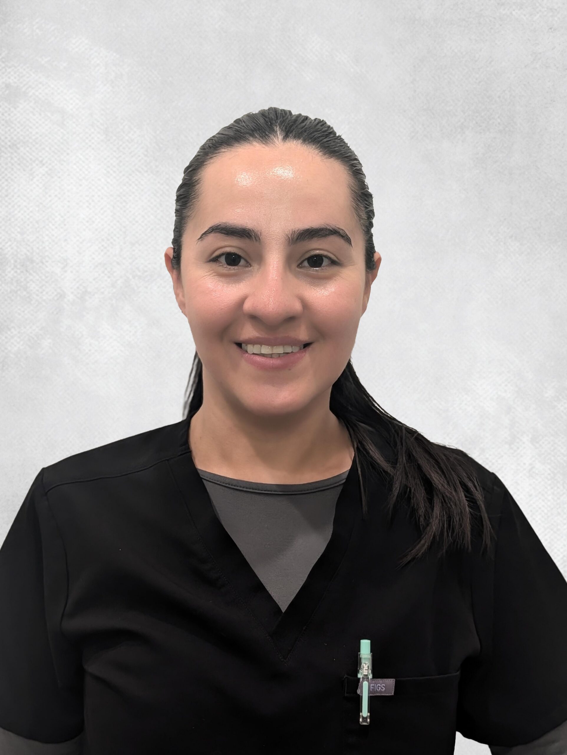 Dulce – Dental Assistant